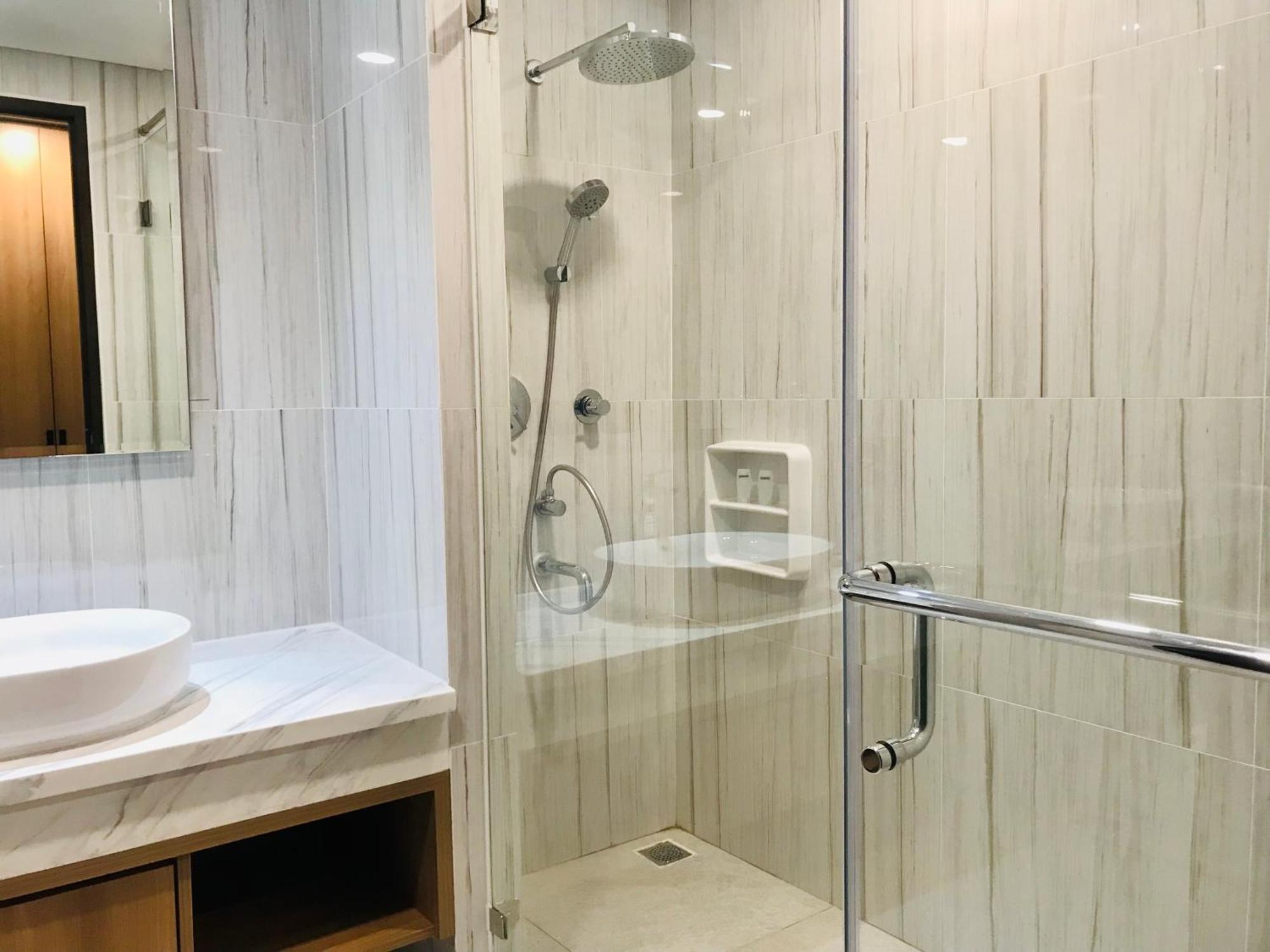 Labersa Hotel & Convention Center Samosir Sinapuran Zewnętrze zdjęcie