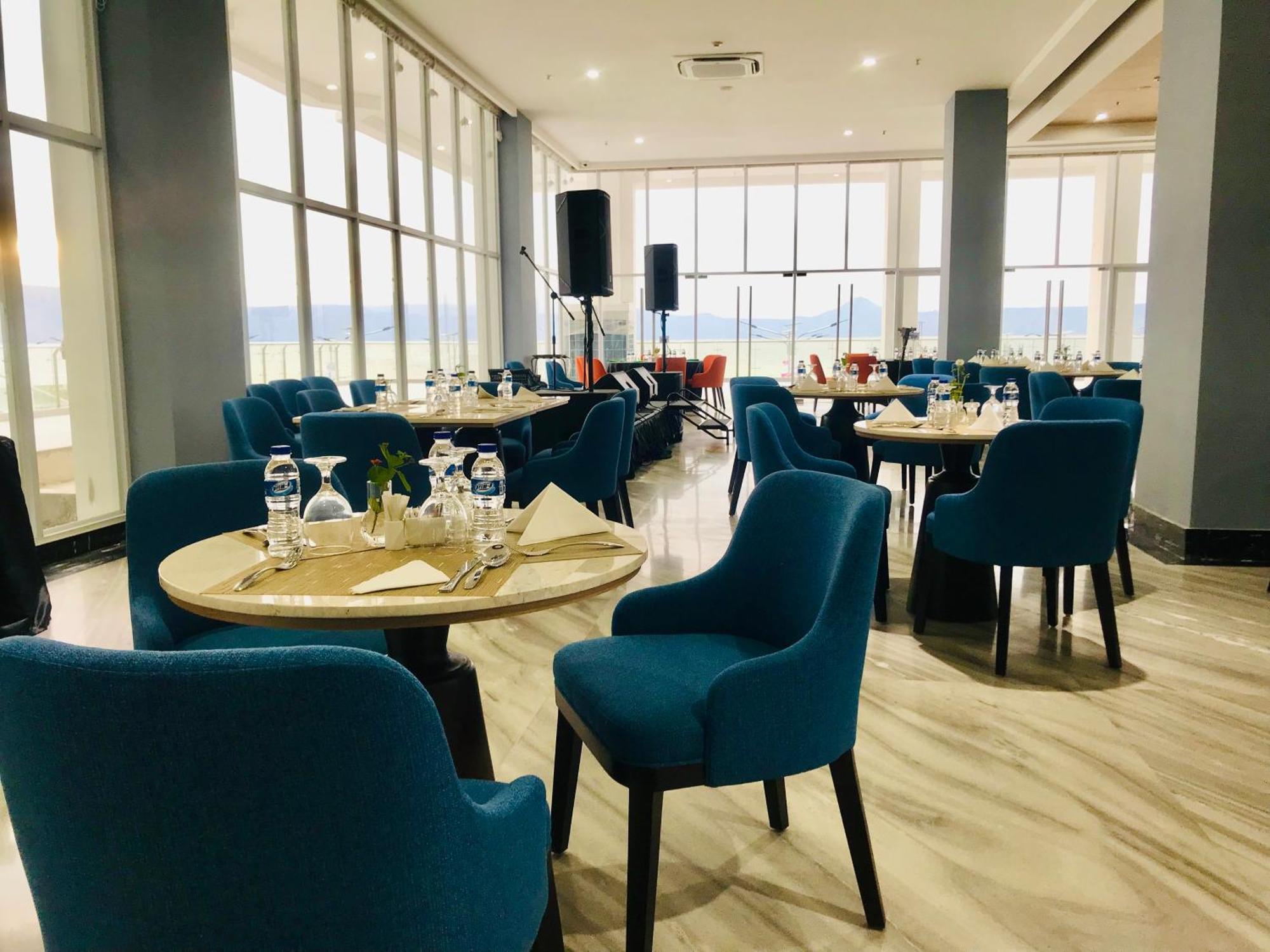 Labersa Hotel & Convention Center Samosir Sinapuran Zewnętrze zdjęcie